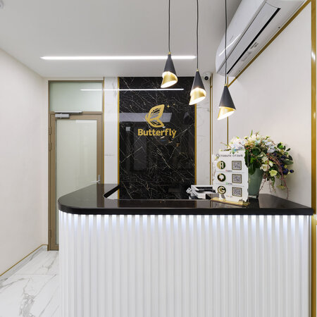 Ресепшен Butterfly Clinic